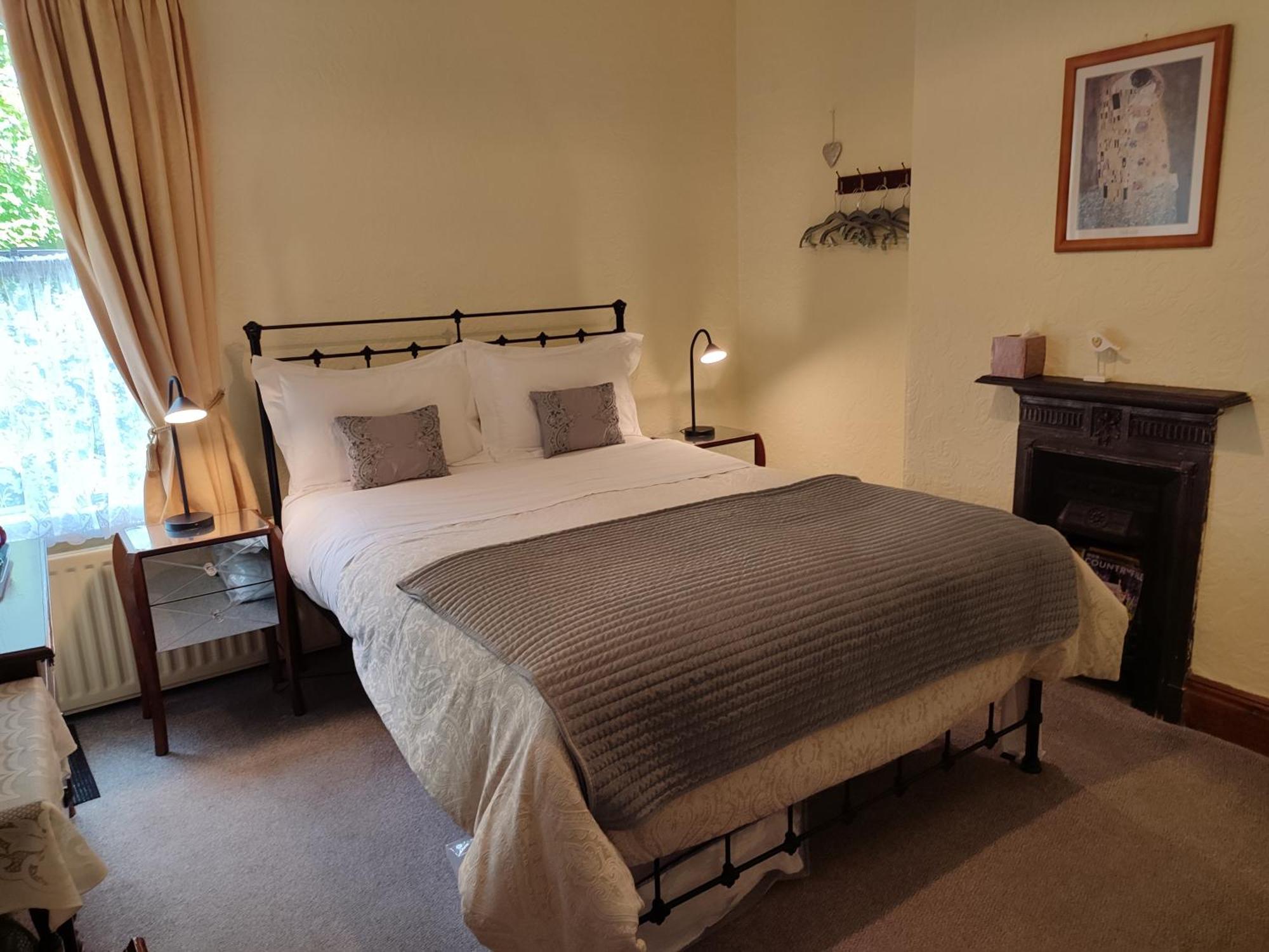 Anton Guest House Bed And Breakfast Shrewsbury Luaran gambar