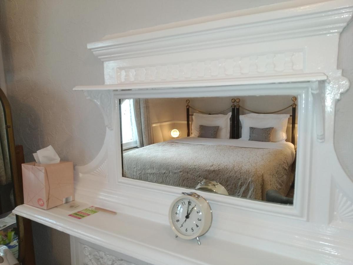 Anton Guest House Bed And Breakfast Shrewsbury Luaran gambar
